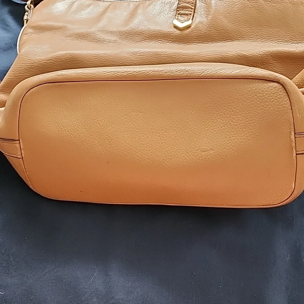 Covet Handbag - Picture 3 of 5